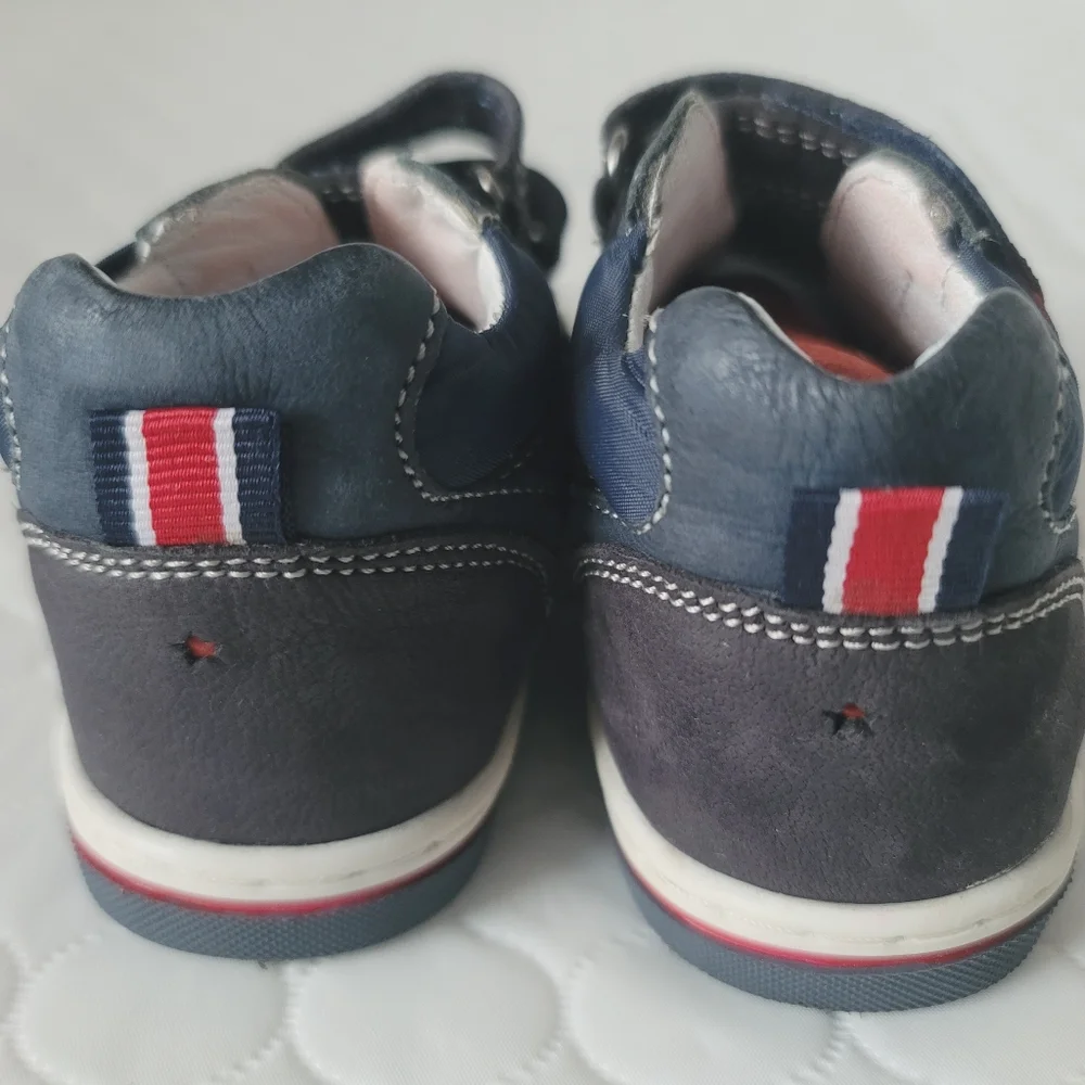 Lasocki Navy Red Baby Shoes Star Design Size 4.5 O 5 EU20